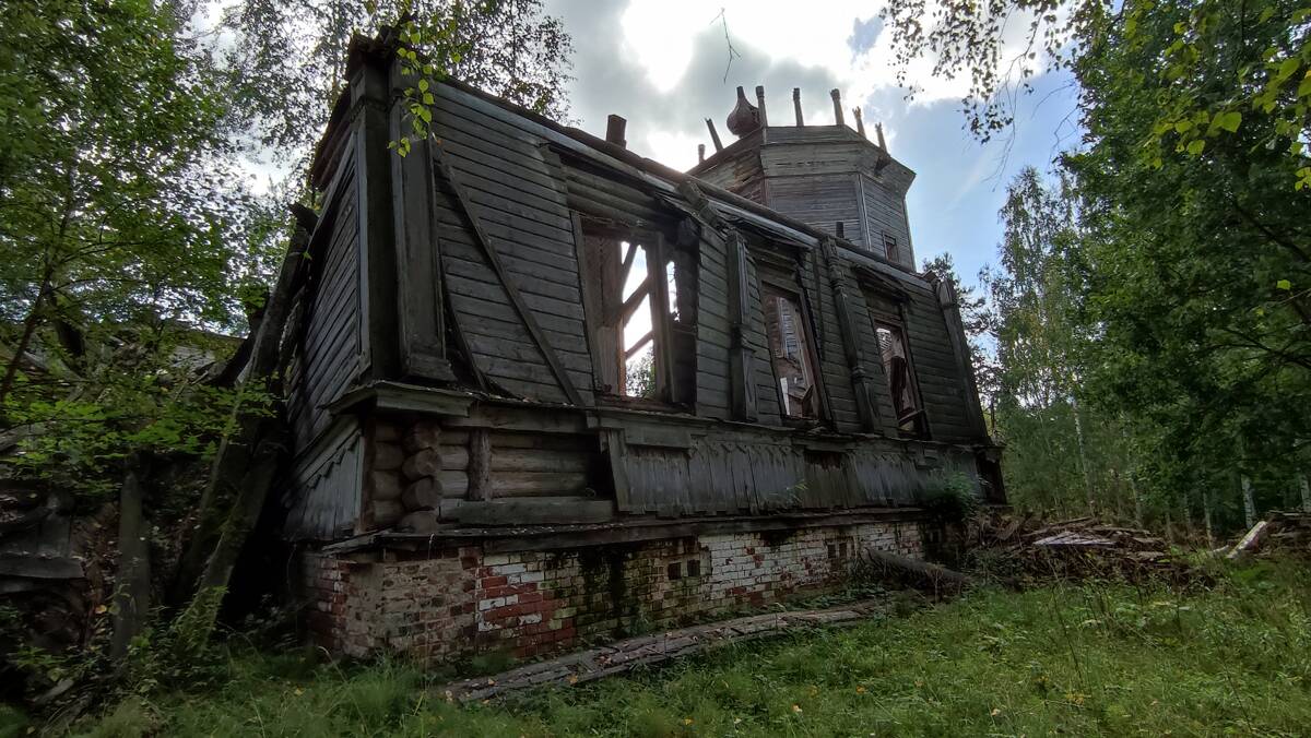 Церковь иконы Божией Матери 
