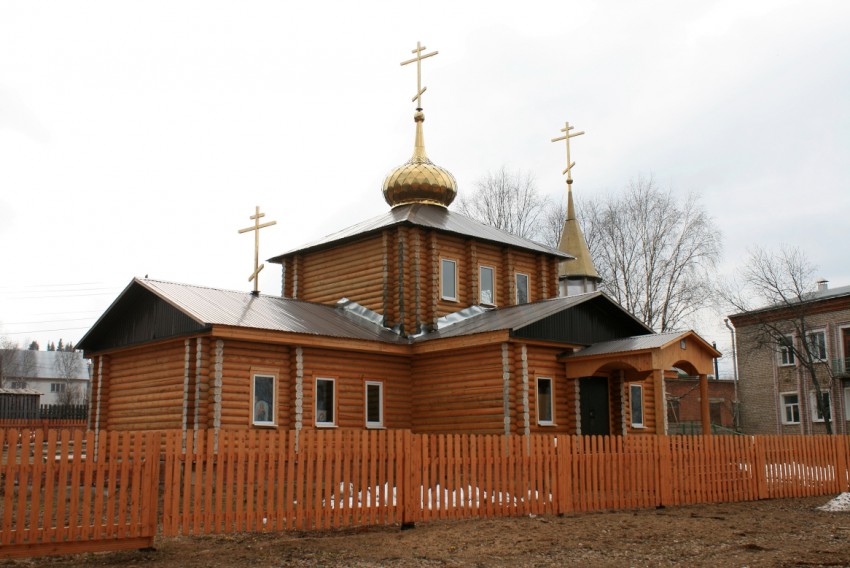Церковь Преображения Господня, Гайны (Коми-Пермяцкий округ, Гайнский район, Пермский край). общий вид в ландшафте