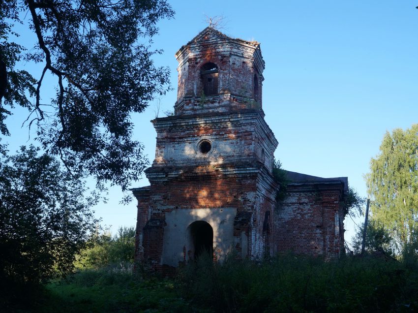 Слышково. Церковь Всех Святых. фасады