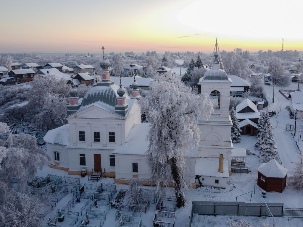 Церковь Николая Чудотворца, Красный Оселок (Лысковский район, Нижегородская область). фасады