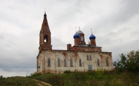 Асташиха. Церковь Благовещения Пресвятой Богородицы