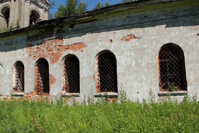 Байловское. Церковь Введения во храм Пресвятой Богородицы. фасады