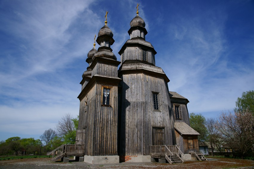 Седнев. Церковь Георгия Победоносца. фасады