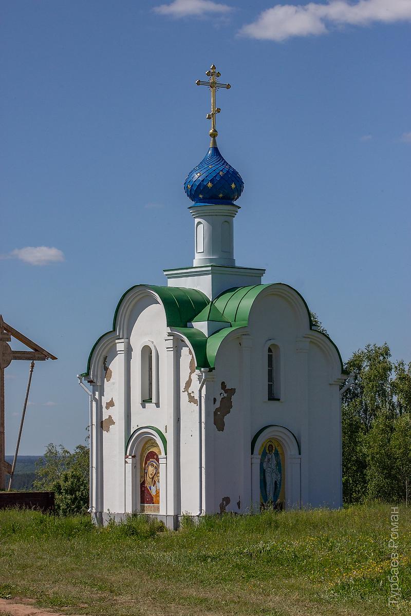 Вид с юго-востока, фасады. Часовня Петра и Февронии, Жайск (Вачский район, Нижегородская область)