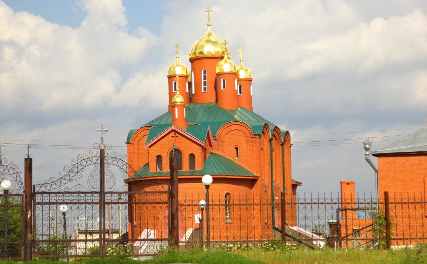 Ясенцы. Церковь Троицы Живоначальной. фасады