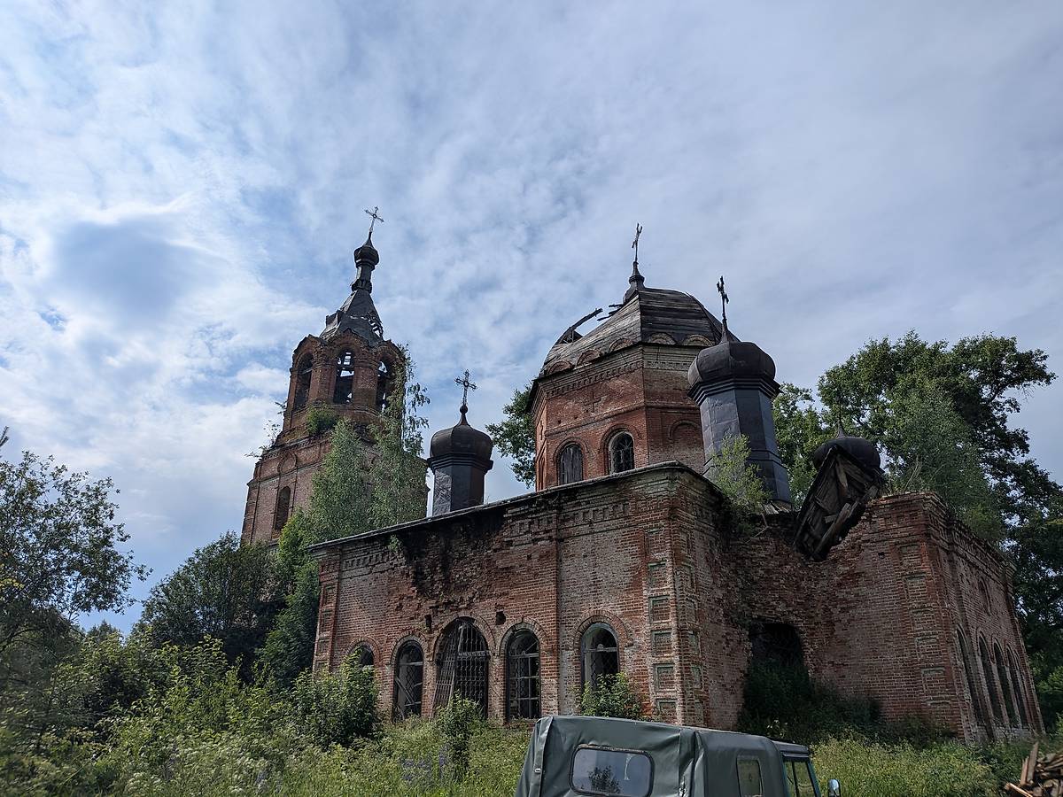 фасады. Церковь Троицы Живоначальной, Старица (Свечинский район, Кировская область)