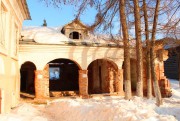 Церковь Преображения Господня (новая), От храма осталась только часть усыпальницы<br>, Полотняный Завод, Дзержинский район, Калужская область