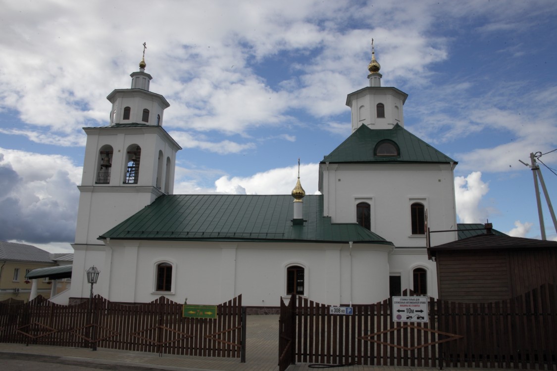 Церковь Преображения Господня (новая), Полотняный Завод (Дзержинский район, Калужская область). фасады