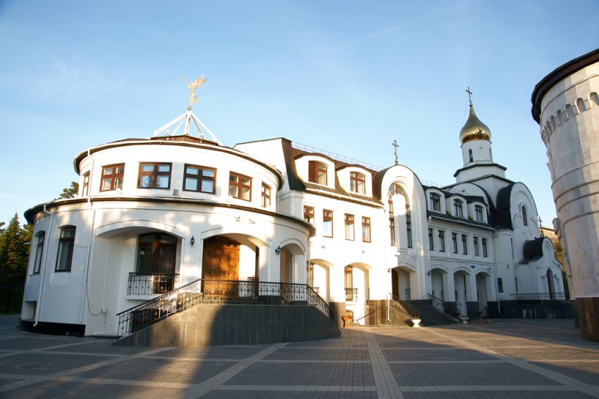 Воскресенский собор Ханты Мансийск