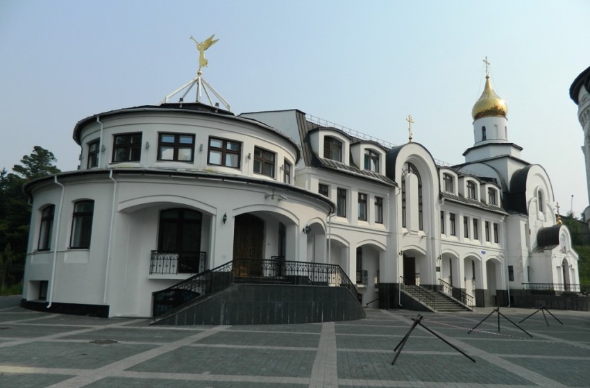 Церковь Владимира равноапостольного, Ханты-Мансийск (Ханты-Мансийский район и г. Ханты-Мансийск, Ханты-Мансийский автономный округ). фасады