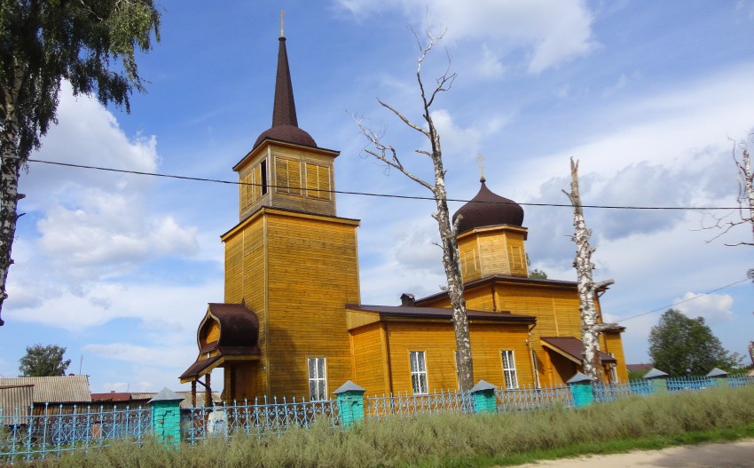 Разнежье. Церковь Благовещения Пресвятой Богородицы. фасады