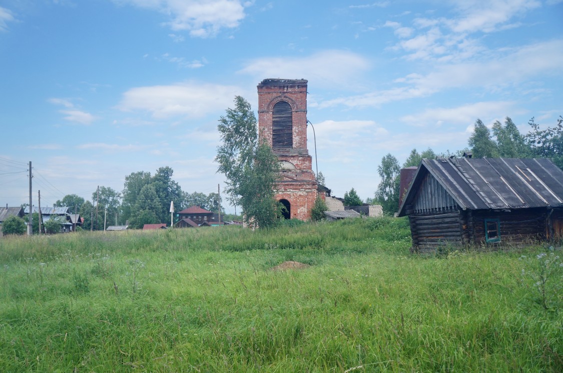 Овсянка. Церковь Покрова Пресвятой Богородицы. фасады