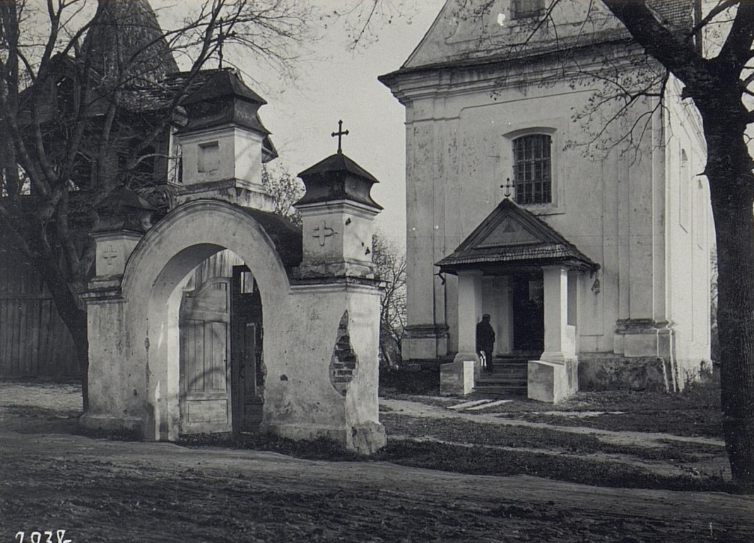 Церковь Николая Чудотворца, Владимир (Владимирский район, Украина, Волынская область). архивная фотография, Частная коллекция. Фото 1917 г.