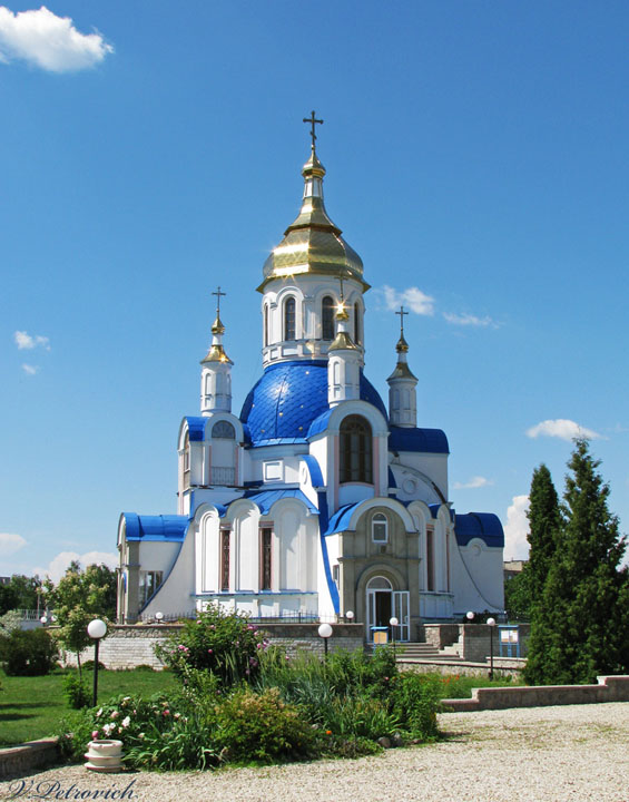Церковь Валентины мученицы, Сумы (Сумской район, Украина, Сумская область). фасады