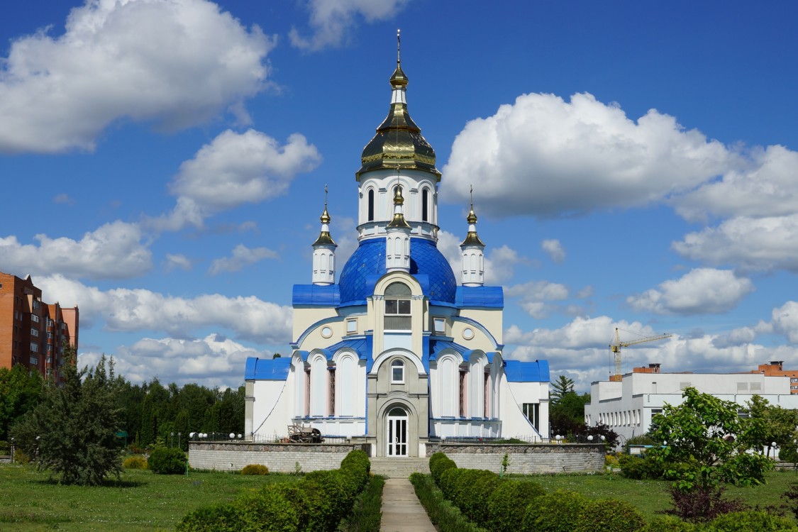 Церковь Валентины мученицы, Сумы (Сумской район, Украина, Сумская область). фасады