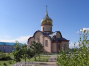 Петропавловский монастырь. Церковь Петра и Павла, Свято-Петропавловский женский монастырь. Храм в честь святых первоверховных апостолов Петра и Павла. Освящен 20.05.2006 г. Построенный в стиле 12 века, он стал поистине жемчужиной Приамурской митрополии. Храм имеет уникальный пятиярусный иконостас. Иконы написаны сестрами монастыря.<br>, Петропавловка, Хабаровский район, Хабаровский край