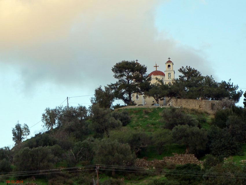 Церковь Распятия Христова, Сфака (Крит (Κρήτη), Греция). общий вид в ландшафте