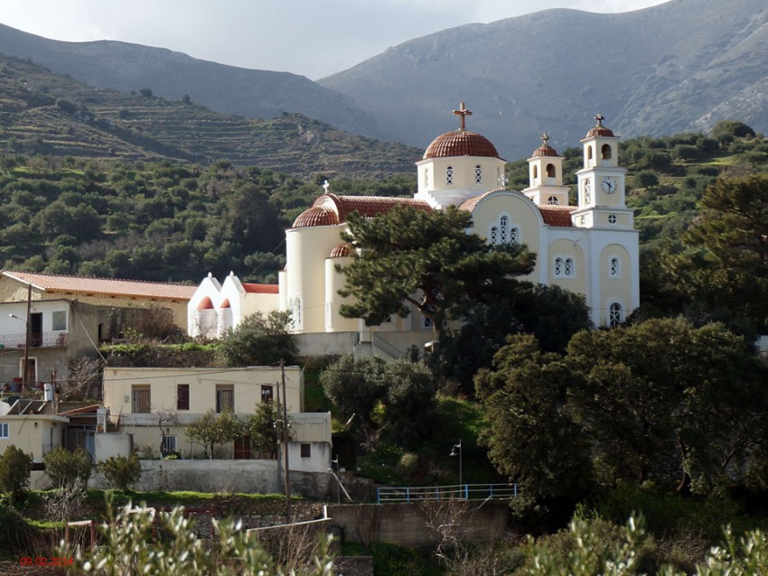Церковь Распятия Христова, Сфака (Крит (Κρήτη), Греция). фасады