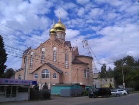 Липецк. Церковь Митрофана Воронежского и Тихона Задонского в Сырском Руднике