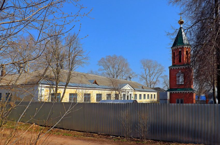 Кирово-Чепецк. Никольский женский монастырь. общий вид в ландшафте