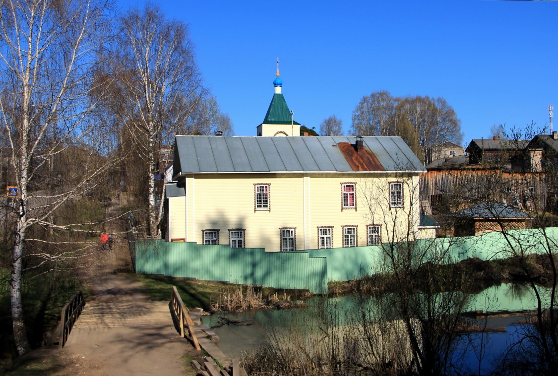 Церковь Троицы Живоначальной, Даровской (Даровской район, Кировская область). фасады