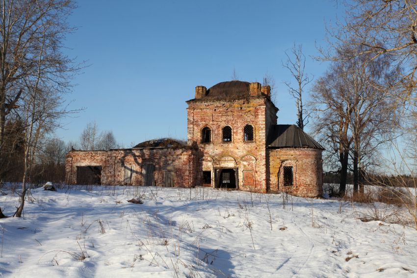 Церковь Преображения Господня, Шильпухово (Никола) (Первомайский район, Ярославская область). общий вид в ландшафте