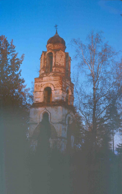 Дроздеево, урочище. Церковь Успения Пресвятой Богородицы. фасады, 1994