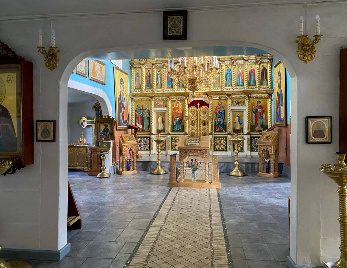 Кафедральный собор Михаила Архангела, Слуцк (Слуцкий район, Беларусь, Минская область). интерьер и убранство, Проём из притвора в главный объём