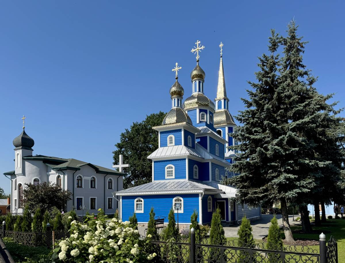 Кафедральный собор Михаила Архангела, Слуцк (Слуцкий район, Беларусь, Минская область). фасады, Вид с северо-востока