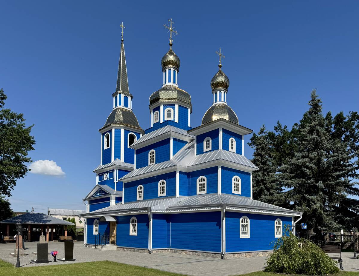 Кафедральный собор Михаила Архангела, Слуцк (Слуцкий район, Беларусь, Минская область). фасады, Вид с юго-востока