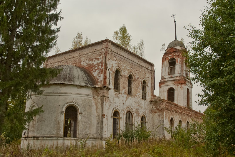Церковь Вознесения Господня, Башарово, урочище (Краснохолмский район, Тверская область). фасады