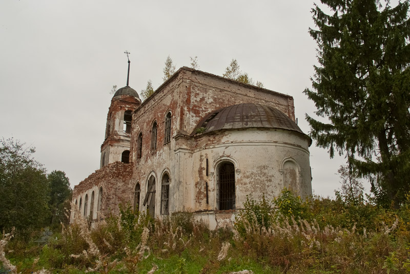 Церковь Вознесения Господня, Башарово, урочище (Краснохолмский район, Тверская область). фасады