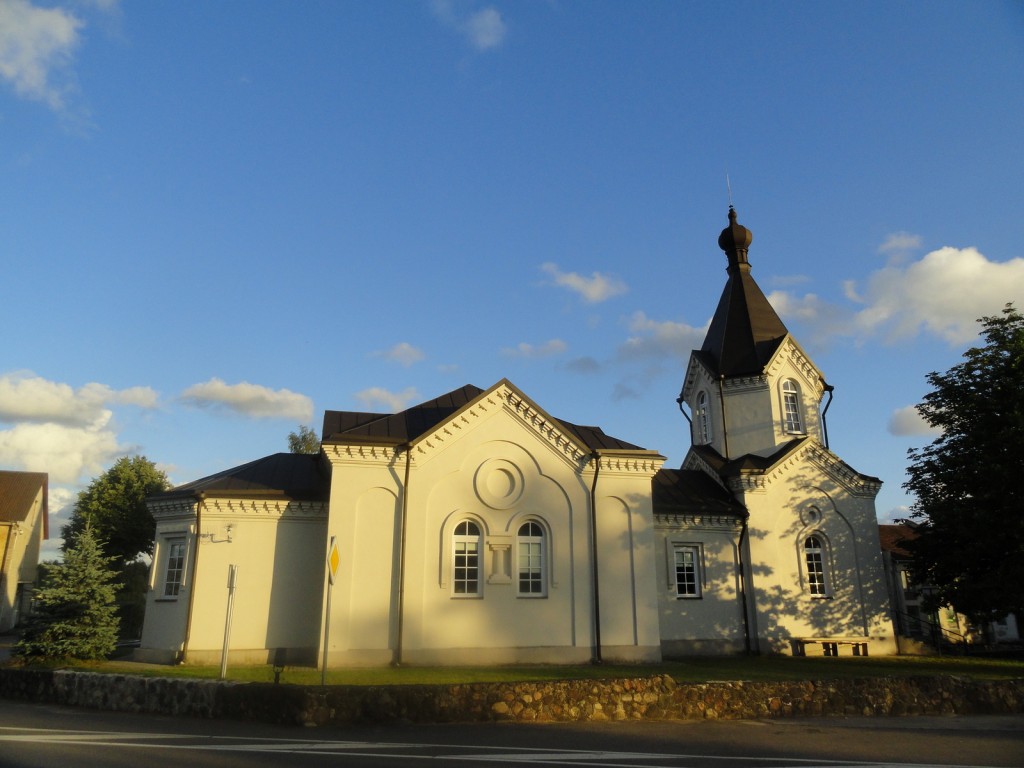 Меркине (Merkine). Церковь Воздвижения Креста Господня. фасады