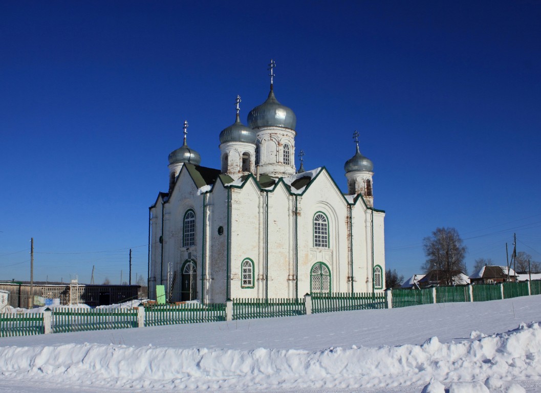 Константиновка. Церковь Рождества Христова. фасады, Вид с юго-запада