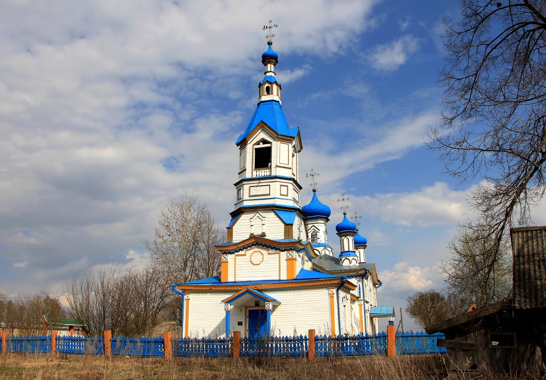 Беляево. Церковь Николая Чудотворца. фасады, Вид с запада.