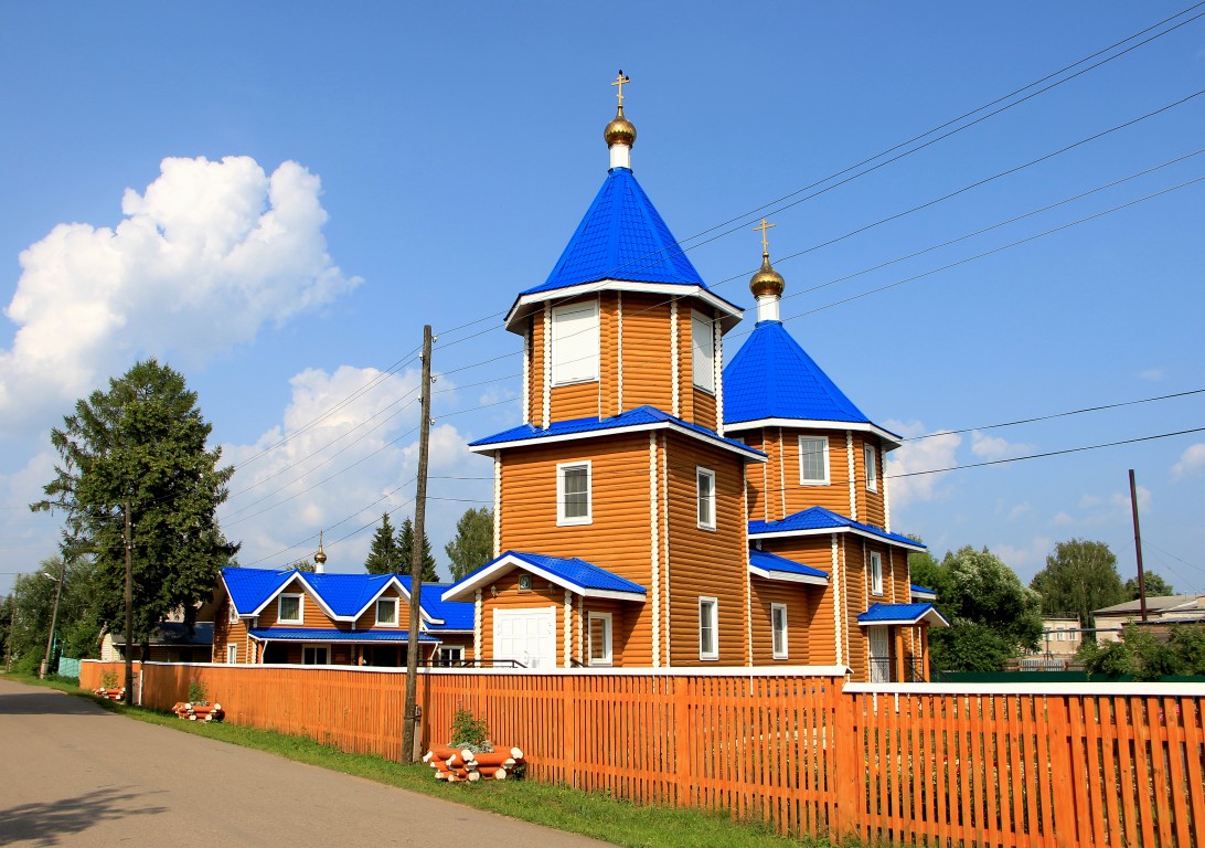 Кикнур. Церковь Благовещения Пресвятой Богородицы (новая). фасады