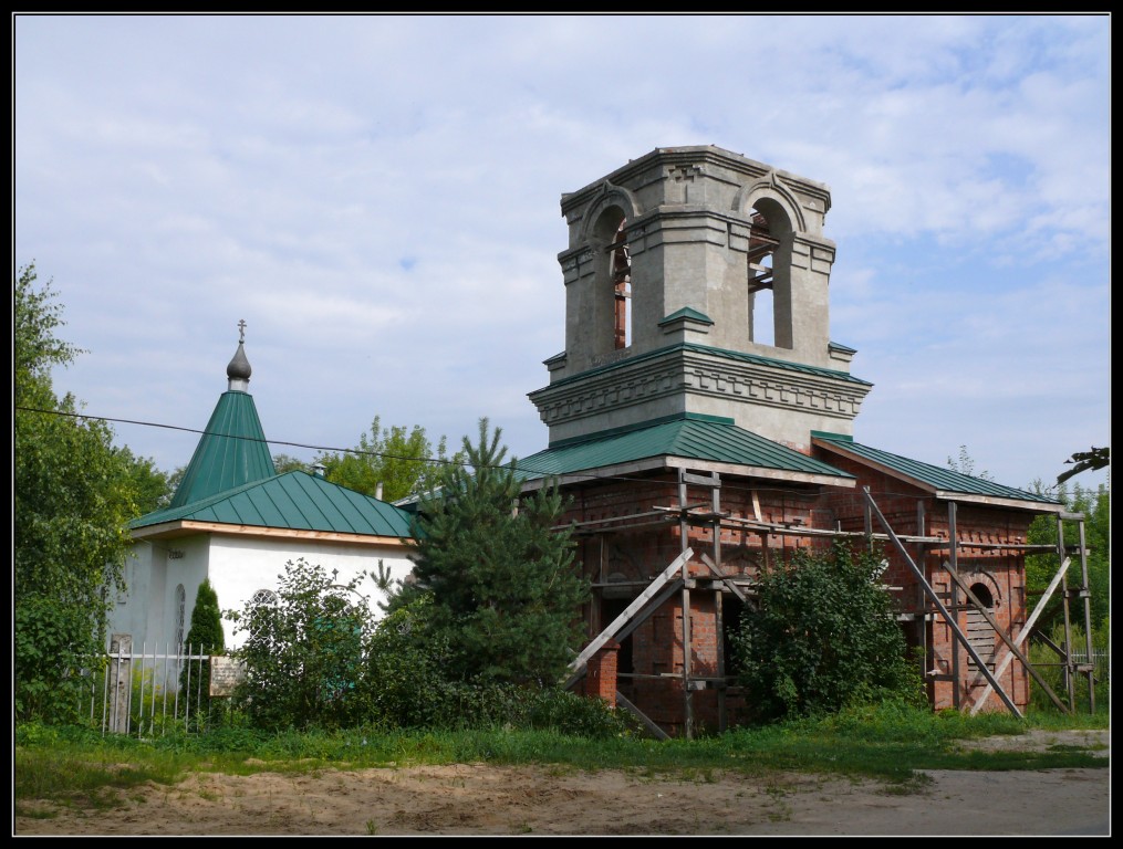 Льгово. Церковь Серафима Саровского. фасады