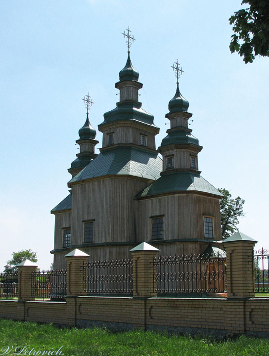 Церковь Троицы Живоначальной, Пустовойтовка (Роменский район, Украина, Сумская область). общий вид в ландшафте