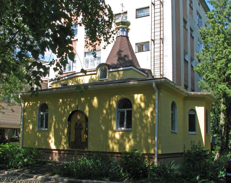 Церковь Ксении Петербургской, Сумы (Сумской район, Украина, Сумская область). общий вид в ландшафте
