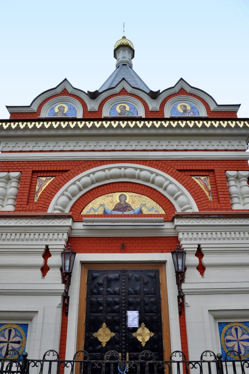 Покровский женский монастырь. Церковь Петра и Февронии, Таганский (Центральный административный округ (ЦАО), г. Москва). архитектурные детали, Северный фасад церкви Петра и Февронии у Покровского монастыря