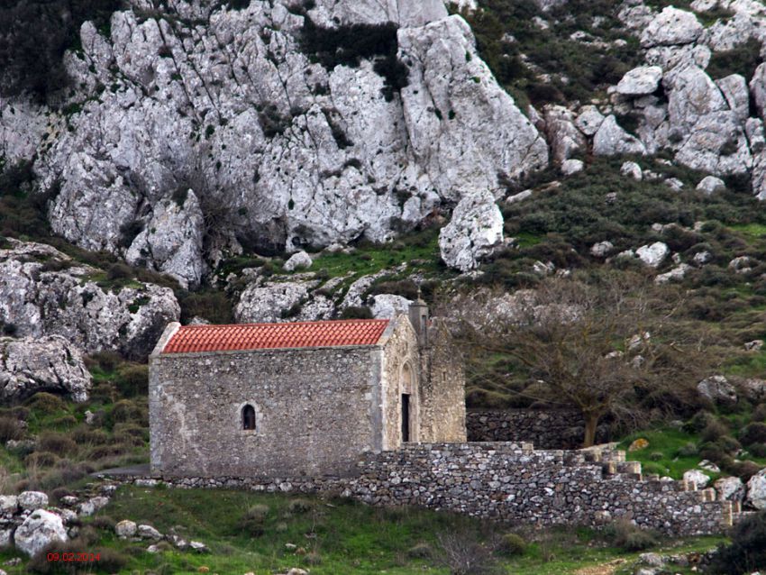 Неизвестная церковь, Хандрас (Крит (Κρήτη), Греция). фасады