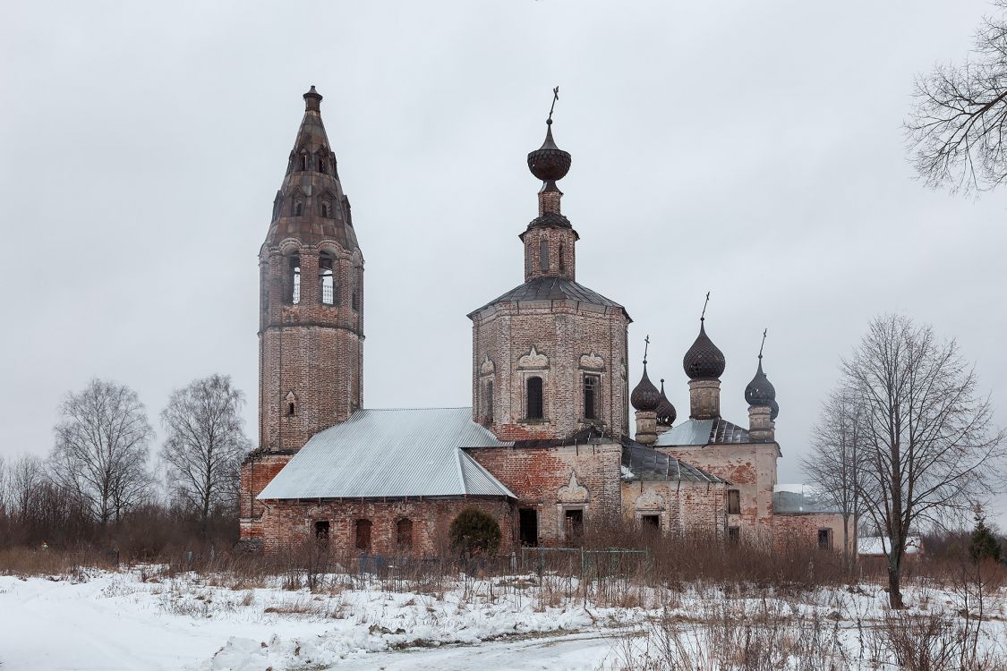 Храмовый комплекс. Церкви Успения Пресвятой Богородицы и Владимирской иконы Божией Матери, Ильинское (Большесельский район, Ярославская область). фасады