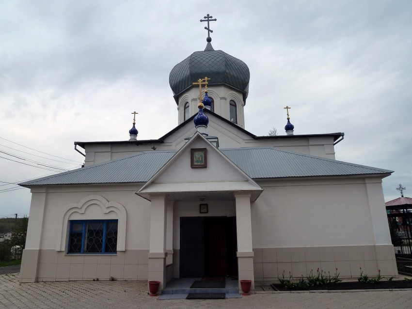 Церковь Космы и Дамиана, Новосемейкино (Красноярский район, Самарская область). фасады