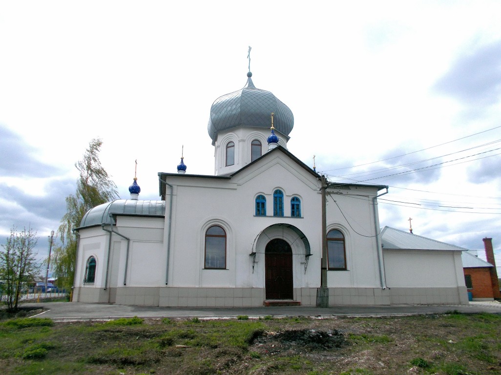 Новосемейкино. Церковь Космы и Дамиана. фасады