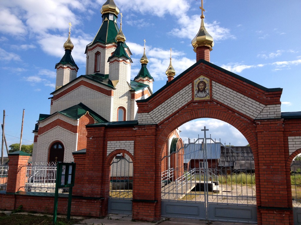 Опарино. Церковь Александра Невского (новая). фасады