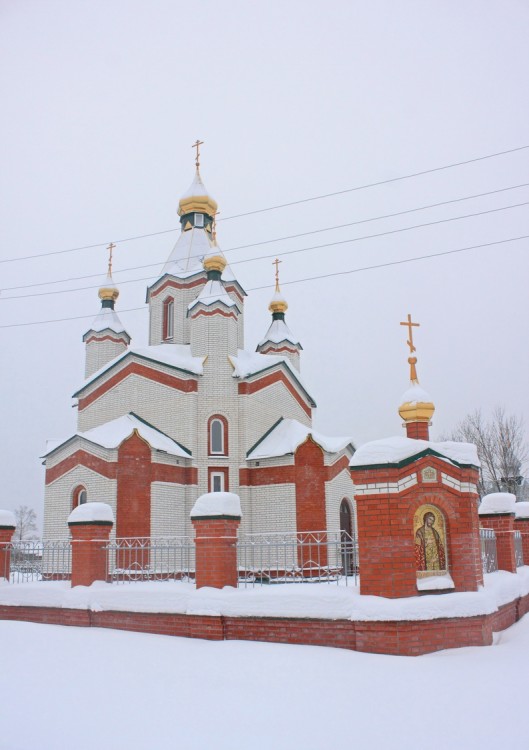 Опарино. Церковь Александра Невского (новая). фасады, Вид с северо-востока