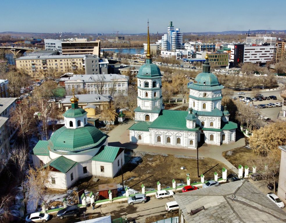 Храмовый комплекс Троицкого прихода, Иркутск (Иркутск, город, Иркутская область). общий вид в ландшафте, Вид с юга