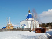 Церковь Петра и Павла, вид с юго- западной стороны, слева- часовня Пимена Угличского<br>, Байболовка, Пермский район, Пермский край