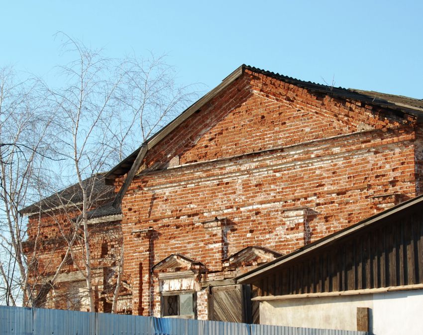 Церковь Воздвижения Креста Господня, Горы (Осинский район, Пермский край). фасады, фрагмент южного фасада