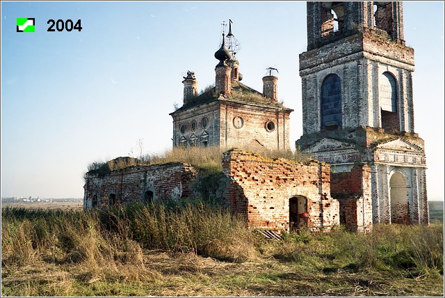 Храмовый комплекс. Церкви Флора и Лавра и Николая Чудотворца, Кибол (Суздальский район, Владимирская область). фасады, Общий вид с Северо-Запада